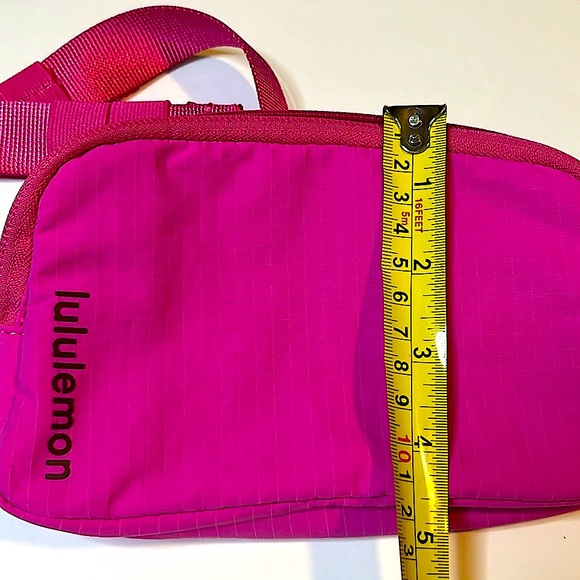 Lululemon Mini Belt Bag - Picture 9 of 9